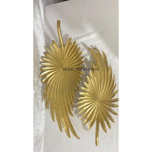 Juego de 2 bandejas de aluminio con forma de hoja de diseño más nuevo para comida, mesa de comedor para el hogar de diferentes tamaños, bandeja para servir comida y frutas en la India - Product Image 1