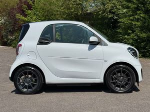 Usado LHD/RHD 2021 SMART FORTWO EQ B R A B U S LINE COUPE - Product Image 2