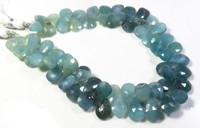 Lot en gros de perles de Grandidierite naturelle vertes facettées en forme de poire de 10-11 mm, brin de 8 pouces, pierres précieuses en vrac, diamètre du trou de 0,45-0,50 mm MG