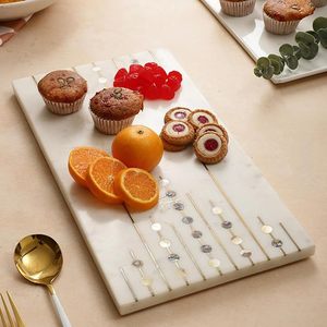 Plateau de service rectangulaire multifonctionnel en marbre naturel durable et écologique pour aliments, fruits et collations - Product Image 2