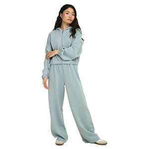 Ensemble de survêtement décontracté en coton pour femmes Nouveau style Deux pièces Sweat-shirt à capuche Jogger & Crop Tracksuit Sweat-shirt oversize pour femmes - Product Image 1