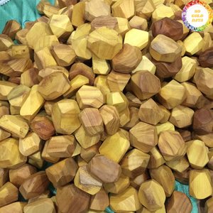 Jouet en bois Tumi Ishi d'origine vietnamienne, fabriqué à partir de bois massif pour un jeu créatif et une décoration artistique - Product Image 6