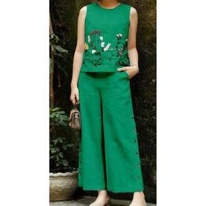 Ensemble 2 pièces décontracté et élégant, vêtements de plage en coton pour femmes de grande taille Fabriqué en Inde pour les vacances de printemps à la plage - Product Image 3