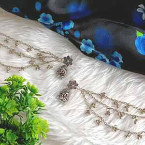 Efulgenz, mayorista indio, fabricante de joyas, juego de pendientes colgantes de boda Jhumka oxidados con cadena para el cabello, joyería para mujer - Product Image 2