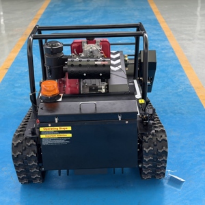 Tagliaerba Cingolato Semovente con Altezza di Taglio Regolabile per Decespugliatore Professionale e Disboscamento di Terreni Forestali - Product Image 2