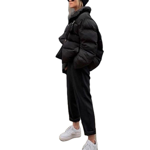 Chaqueta de plumón de estilo europeo personalizable de alta calidad para mujer chaqueta rellena de botón de succión transpirable cálida de invierno - Product Image 3