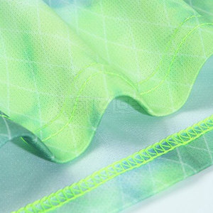 Tenues d'entraînement Nouveauté Ensembles de maillots de basket-ball pour hommes Respirant Grande taille Léger Personnalisable Écologique 100% - Product Image 4