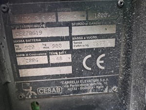 Montacargas Eléctrico Cesab BLITZ 316 Usado, Capacidad de 1.6 Toneladas, Altura de Elevación 5m, Batería de Plomo-Ácido, Tracción en las Cuatro Ruedas, Neumáticos Sólidos, Sistema Hidráulico Lateral - Product Image 5