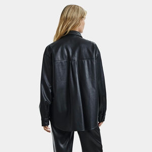 Chemise en similicuir pour femme, 100% polyuréthane, style vintage, coupe classique, couleur unie, pour le travail, chemise en cuir formelle pour femme - Product Image 2