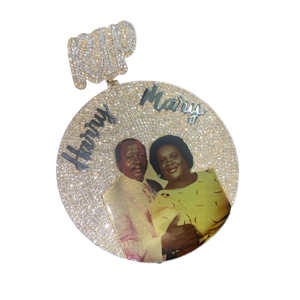 Colgante con Marco de Fotos de Moissanita con Incrustaciones de Diamantes, Colgantes Personalizados con Fotos, Colgante de Recuerdo para Regalo para Novio y Regalo para Novia - Product Image 1