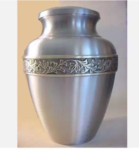 Urnas de cremación de metal de diseño atractivo Urna de cenizas hecha a mano para cenizas humanas adultas Urnas de cremación de color gris - Product Image 1