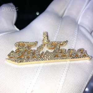 Pendentif personnalisé avec nom et initiale sertie de moissanite VVS taille brillant rond, en argent sterling 925, bijoux de luxe pour rappeurs et hip-hop - Product Image 1