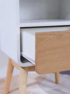 Mesita de Noche Moderna Ecológica y Duradera de MDF con Chapa de Fresno, Detalles Blancos de Madera de Caucho, Color Natural, Muebles de Dormitorio para Hotel y Apartamento - Product Image 5