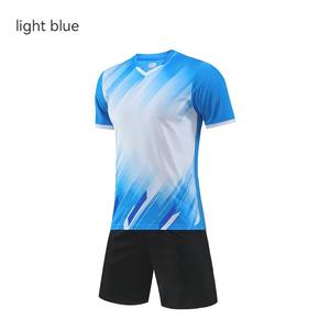Ensemble de maillots de football personnalisés 2026 pour hommes et adultes, séchage rapide, respirant, uniforme d'entraînement 2 pièces avec logo et couleurs personnalisés - Product Image 6