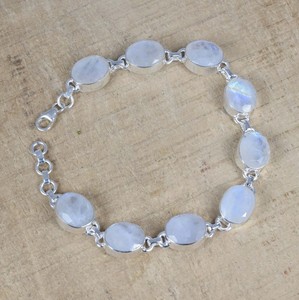 สร้อยข้อมือเงินสเตอร์ลิง925เหลี่ยมเพชรพลอยรุ้งมูนสโตนของขวัญคริสต์มาสสำหรับผู้หญิงของขวัญแต่งงานสำหรับเพื่อนเจ้าสาว - Product Image 1