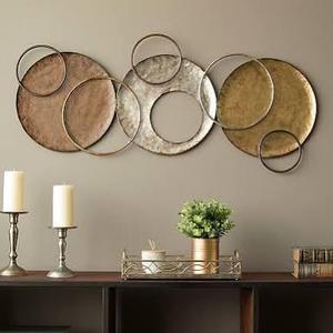 Descubre la combinación perfecta de Sostenibilidad de lujo y arte de pared de diseño artístico con Elysian Bloom Metal Wall Art - Product Image 1