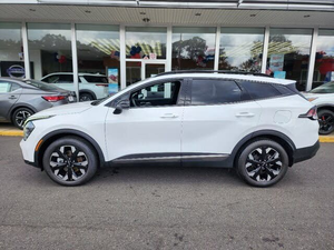 2024 K-i-a S-p-o-r-t-a-g-e X-Line AWD bajo kilometraje y precio asequible en stock Listo para envío - Product Image 4