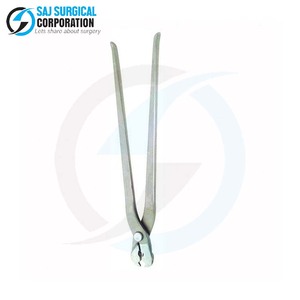 Extracteur compact de clou de sabot d'acier inoxydable Conception portative durable de taille pour le transport facile dans des kits de service mobiles de ceintures d'outils de maréchal-ferrant - Product Image 4