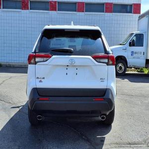 EXCELENTE ESTADO Toyota RAV4 XLE 2025 - Product Image 3