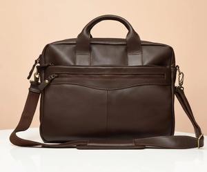 Maletín y Bolso Mensajero de Cuero Genuino Hecho a Mano para Portátil, Ligero y Unisex, para MacBook, para Uso Profesional - Product Image 6