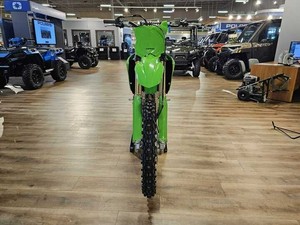 Super motos Kawasaki KX450F neuves, moteur 4 temps refroidi par liquide de 449 cm3, motocross, prêtes à être exportées dans le monde entier - Product Image 4