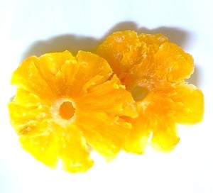 Emballage personnalisé, ananas séché doux à la vente, sans sucre ajouté, déshydraté, collant et sucré, en gros de l'usine - Product Image 6