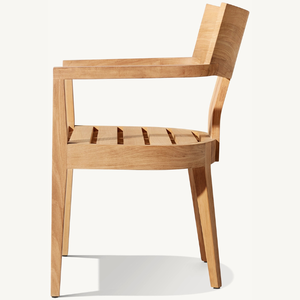 Chaise simple en teck de style moderne, adaptée à une utilisation en extérieur, équipée de mousse souple et d'accoudoirs - Product Image 2