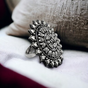 Joyería artesanal india, anillo de estilo étnico de plata oxidada de Ley 925 para mujer y niña, exportador de joyería de plata lisa - Product Image 2