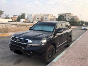 รถยนต์ SUV ปี 2020 ระบบขับเคลื่อนสี่ล้อ (AWD) เบาะหนัง ภายในสีเข้ม พวงมาลัยซ้าย หลังคาซันรูฟแบบพาโนรามา เกียร์อัตโนมัติ - Product Image 5