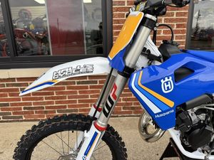 Oferta de Subasta: Motocicletas Nuevas TC 150 Heritages 2025 para Motocross con Potencia de 1001-2000W y Velocidad Máxima >80km/h, con Depósito - Product Image 3