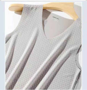 Camisetas sin mangas atléticas informales para hombre, tela elástica ligera con estampado elegante y bordado, ropa deportiva de verano para entrenamiento de gimnasia - Product Image 2