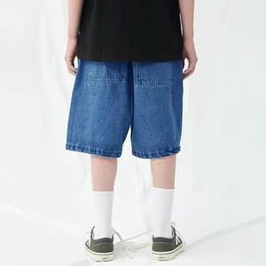 กางเกงขาสั้นผ้ายีนส์ทรงหลวมสีพื้นไม่เป็นกรดซักแบบหลวมสำหรับผู้ชายเสื้อผ้าแนวสตรีทขนาดใหญ่ออกแบบโลโก้ได้ตามต้องการ - Product Image 3