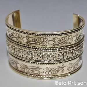 งานช่างฝีมือโบราณทำด้วยมือต่างหูระย้าชุบทองแดงโบราณสำหรับผู้หญิงงานปาร์ตี้รูปผีเสื้อที่สง่างาม - Product Image 3