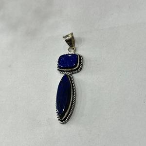 Colgante de piedras preciosas de lapislázuli de estilo vintage de alta calidad al por mayor diseño de piedras preciosas naturales de metal para hombres y mujeres - Product Image 5