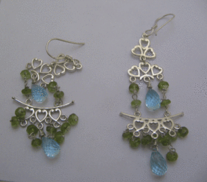 Pendientes de Plata de Ley 925 Shah Gems para Mujer, Topacio Azul Cielo Natural y Peridoto con Diamante en Forma de Corazón, Diseño Moderno Tipo Araña - Product Image 1