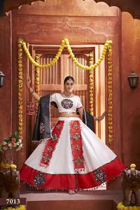 Lengha Choli Plazzo เสื้อ3ชิ้นสำหรับผู้หญิงสไตล์อินเดียแบบดั้งเดิมและปากีสถานสำหรับงานแต่งงานและงานปาร์ตี้ฤดูหนาว - Product Image 4