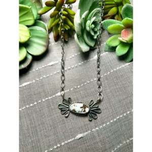 Collier en forme de fleur en turquoise et argent sterling Randy Billy Dry Creek, cadeau - Product Image 1