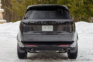 Used 2025 <b>Range</b> Rover P400 SE LWB - Product Image 3