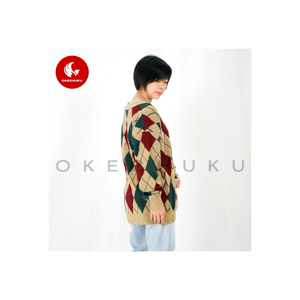 Taehyung <b>Knit</b> <b>Cardigan</b> is suitable for both <b>men</b> and women. Very comfortable and stylish for any occasion. - Product Image 2