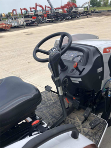 Tracteur à chenilles Bobcat CT2025 2WD 2022, véhicule utilitaire, longue durée de vie, pompe essentielle, engrenage moteur, boîte de vitesses, roulement, tracteurs d'occasion - Product Image 3