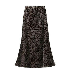 Falda Midi de Terciopelo Suave con Estampado de Leopardo, Diseño Bordado con Vendas, Falda Formal de Oficina para Mujer, Falda Lápiz Acampanada con Abertura, Tela de Mezclilla y Seda - Product Image 1