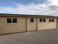Cabane résidentielle à deux chambres |   Maison en bois préfabriquée pour la cour et les stations balnéaires Cabanes en rondins Maison en bois préfabriquée