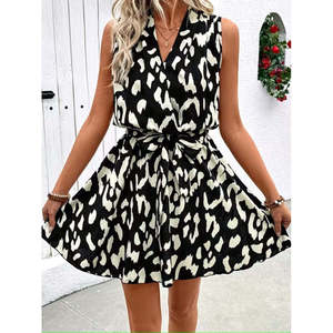 Robe courte à bretelles et col enroulé, ceinturée et à motifs pour femme, 36807 - Noir - Product Image 3