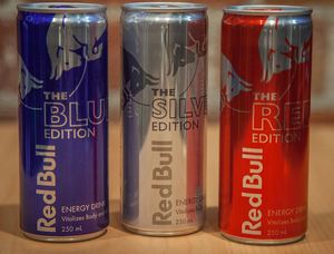 Bebida Energética Red Bull Edición Especial Roja, Azul, Plateada y Amarilla, Suministro al por Mayor - Product Image 5