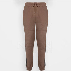 Dernier style de survêtement pour homme, vêtements d'hiver pour homme, survêtement de haute qualité 100% coton pour homme en vente - Product Image 3