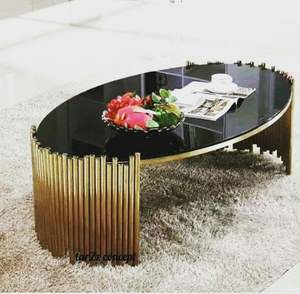 Table basse moderne urbaine de fournisseur indien avec le dessus de marbre une utilisation élégante et fonctionnelle disponible pour la quantité en vrac - Product Image 1