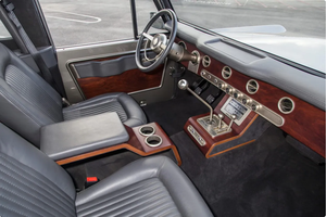 LISTO PARA CONDUCIR - USADO, VOLANTE A LA IZQUIERDA |   Volante a la derecha |   CONVERSIÓN DE FORD BRONCO EV DE 1974 A MOTOR DE 5 VELOCIDADES - Product Image 3