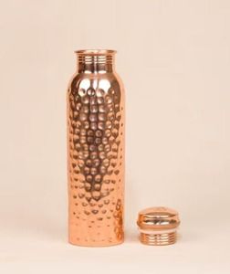Botellas de Agua de Cobre Puro Hechas a Mano con Diseño Martillado Brillante, Jarra de Cobre India Resistente de 34 oz, Recipiente Reutilizable para Bebidas - Product Image 5