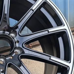 Rueda de Aluminio Fundido con Acabado Negro Brillante, 5 Orificios, 5x112 5x130, 19-22 Pulgadas, Multirradio, Nueva para Automóvil de Pasajeros - Product Image 2