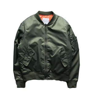 แจ็คเก็ตบอมเบอร์ผู้ชายแบบเรียบ ปี 2026 พร้อมงานปักลายแบบกำหนดเอง แขนยาว สำหรับฤดูหนาว - Product Image 6